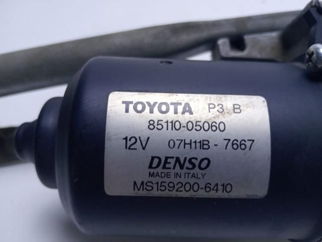 bontott TOYOTA AVENSIS T25 Első Ablaktörlő Szerkezet