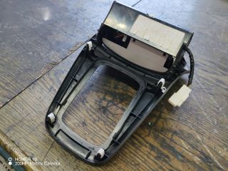 bontott TOYOTA AVENSIS T25 Első Hamutartó