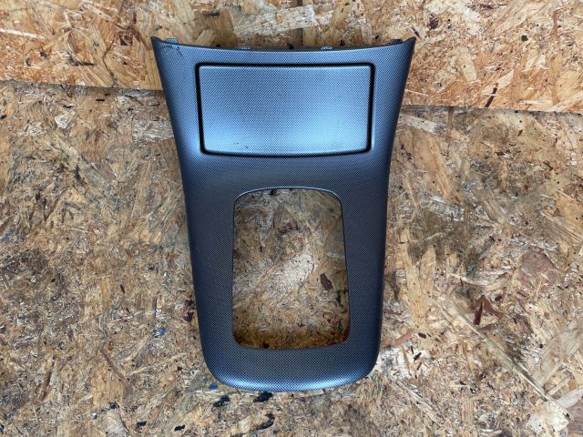 bontott TOYOTA AVENSIS T25 Első Hamutartó