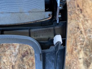 bontott TOYOTA AVENSIS T25 Első Hamutartó