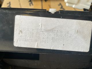 bontott TOYOTA AVENSIS T25 Első Hamutartó