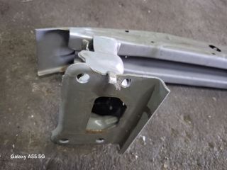 bontott TOYOTA AVENSIS T25 Első Lökhárító Merevítő (Fém)