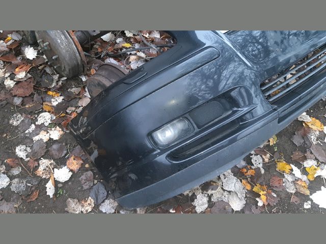 bontott TOYOTA AVENSIS T25 Első Lökhárító (Részeivel)