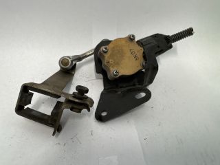 bontott TOYOTA AVENSIS T25 Első Xenon Szintszabályzó Jeladó