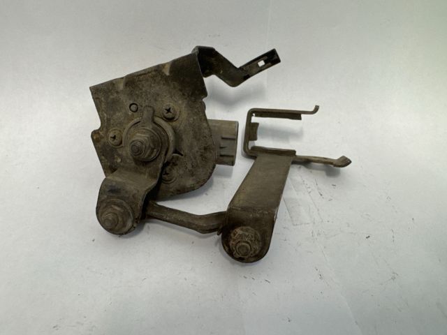 bontott TOYOTA AVENSIS T25 Első Xenon Szintszabályzó Jeladó