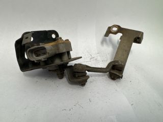 bontott TOYOTA AVENSIS T25 Első Xenon Szintszabályzó Jeladó