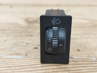 bontott TOYOTA AVENSIS T25 Fényszórómagasság Állító Kapcsoló