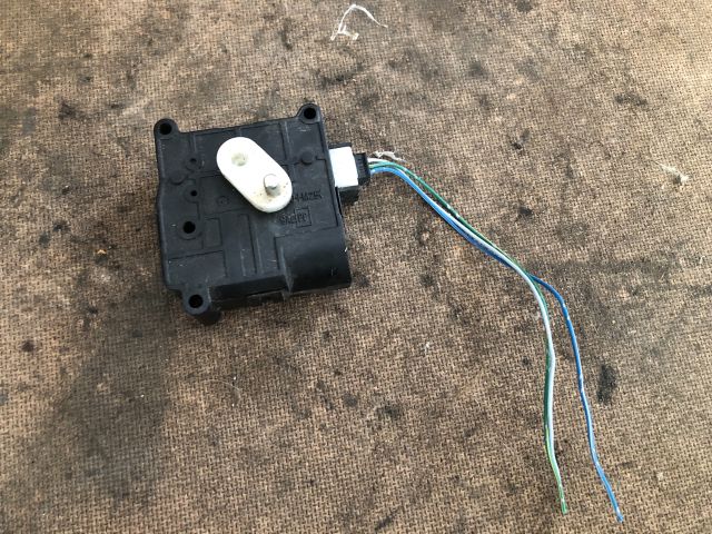 bontott TOYOTA AVENSIS T25 Fűtés Állító Motor