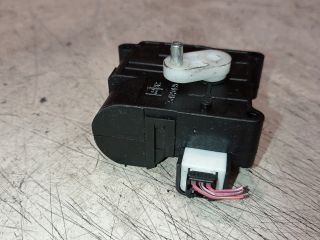 bontott TOYOTA AVENSIS T25 Fűtés Állító Motor