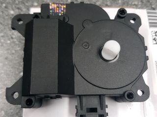 bontott TOYOTA AVENSIS T25 Fűtés Állító Motor