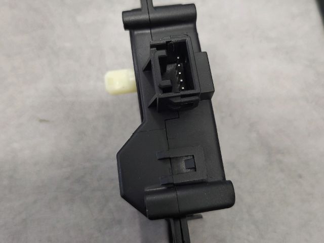 bontott TOYOTA AVENSIS T25 Fűtés Állító Motor