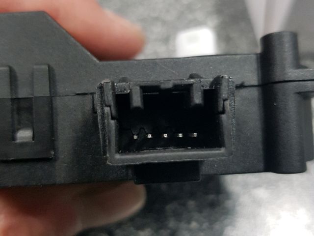 bontott TOYOTA AVENSIS T25 Fűtés Állító Motor