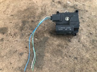 bontott TOYOTA AVENSIS T25 Fűtés Állító Motor