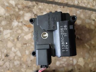 bontott TOYOTA AVENSIS T25 Fűtés Állító Motor