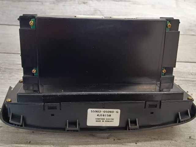 bontott TOYOTA AVENSIS T25 Fűtéskapcsoló (digit klímás)