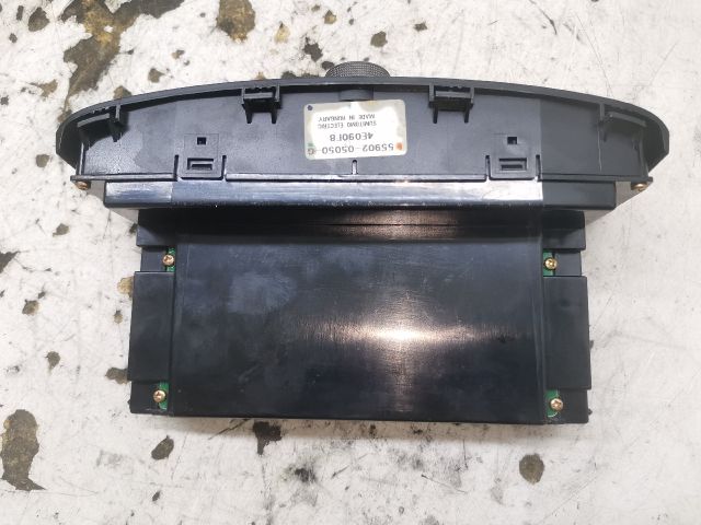 bontott TOYOTA AVENSIS T25 Fűtéskapcsoló (digit klímás)