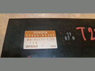 bontott TOYOTA AVENSIS T25 Fűtéskapcsoló (digit klímás)