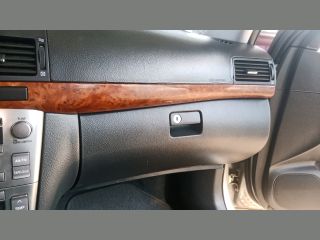 bontott TOYOTA AVENSIS T25 Fűtéskapcsoló (digit klímás)