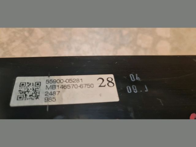 bontott TOYOTA AVENSIS T25 Fűtéskapcsoló (digit klímás)