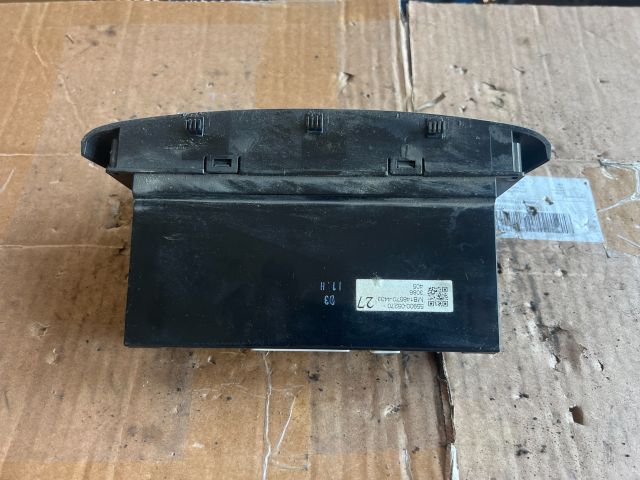 bontott TOYOTA AVENSIS T25 Fűtéskapcsoló (digit klímás)