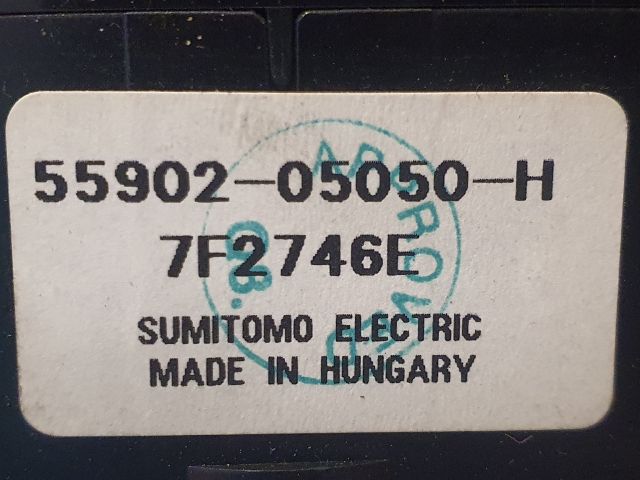 bontott TOYOTA AVENSIS T25 Fűtéskapcsoló (digit klímás)