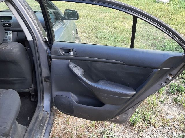 bontott TOYOTA AVENSIS T25 Fűtéskapcsoló (digit klímás)