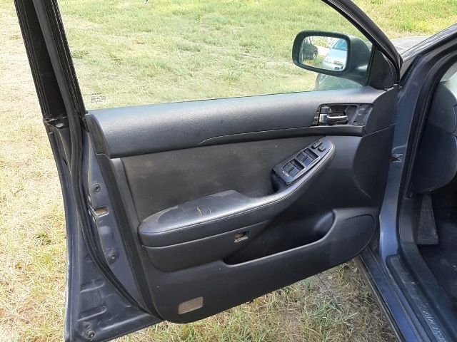 bontott TOYOTA AVENSIS T25 Fűtéskapcsoló (digit klímás)