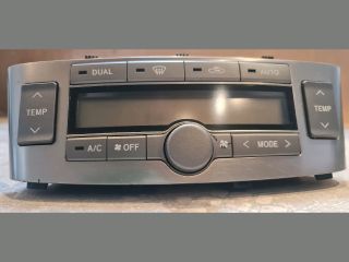 bontott TOYOTA AVENSIS T25 Fűtéskapcsoló (digit klímás)