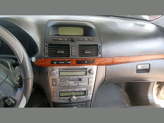 bontott TOYOTA AVENSIS T25 Fűtéskapcsoló (digit klímás)