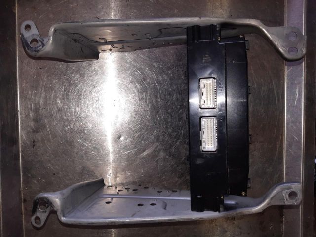 bontott TOYOTA AVENSIS T25 Fűtéskapcsoló