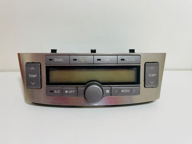 bontott TOYOTA AVENSIS T25 Fűtéskapcsoló