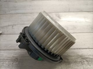 bontott TOYOTA AVENSIS T25 Fűtőmotor (Klímás)