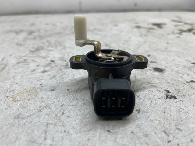 bontott TOYOTA AVENSIS T25 Gázpedál Jeladó