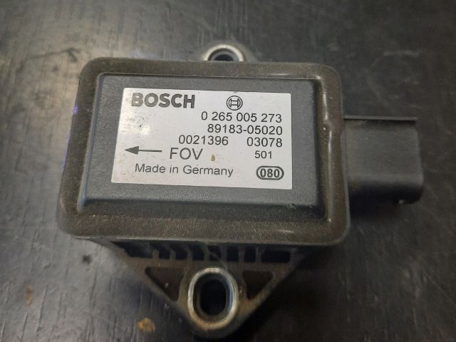 bontott TOYOTA AVENSIS T25 Gyorsulás Jeladó