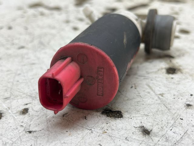 bontott TOYOTA AVENSIS T25 Hátsó Ablakmosó Szivattyú