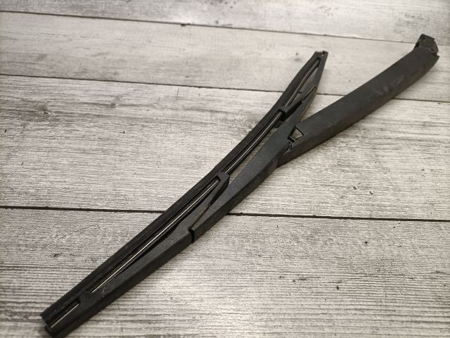 bontott TOYOTA AVENSIS T25 Hátsó Ablaktörlő Kar