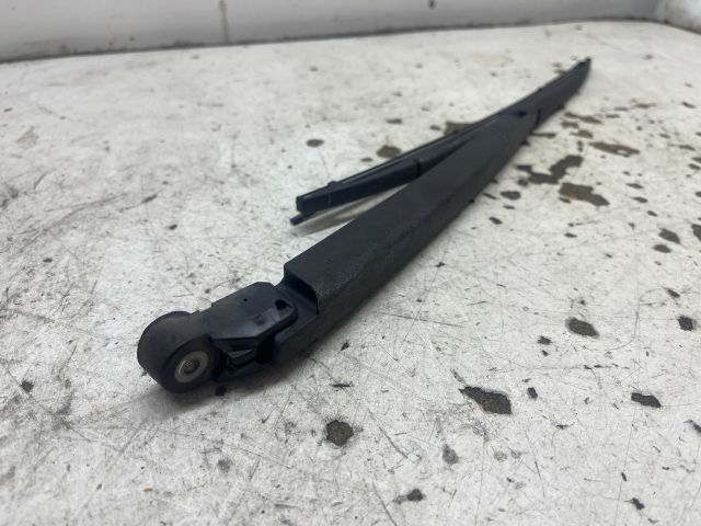 bontott TOYOTA AVENSIS T25 Hátsó Ablaktörlő Kar