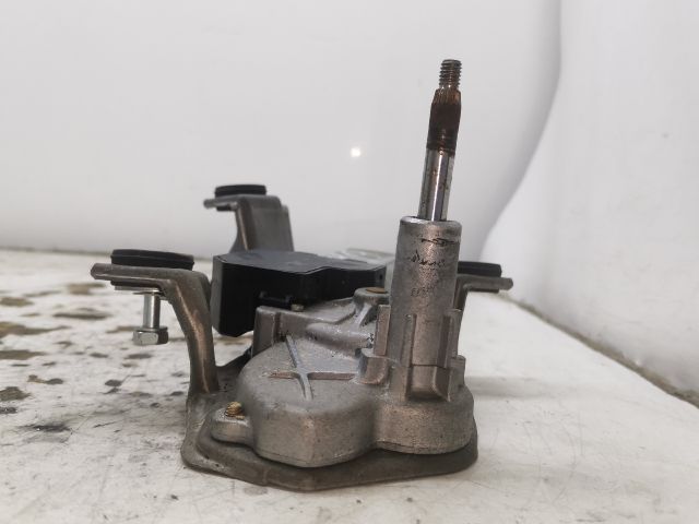 bontott TOYOTA AVENSIS T25 Hátsó Ablaktörlő Motor