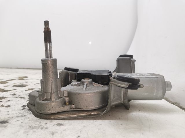 bontott TOYOTA AVENSIS T25 Hátsó Ablaktörlő Motor