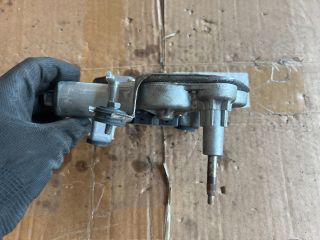 bontott TOYOTA AVENSIS T25 Hátsó Ablaktörlő Motor