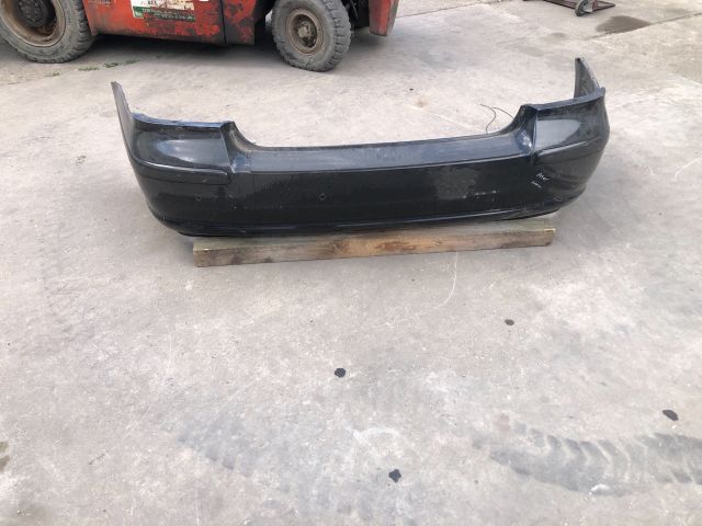 bontott TOYOTA AVENSIS T25 Hátsó Lökhárító (Részeivel)