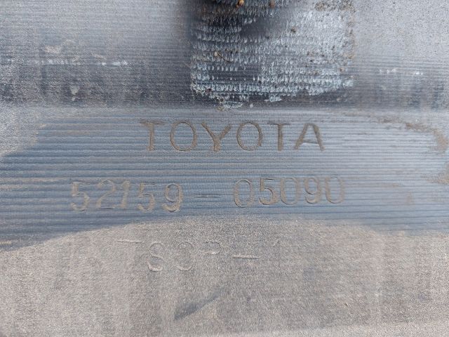 bontott TOYOTA AVENSIS T25 Hátsó Lökhárító (Részeivel)