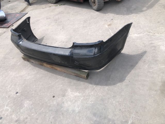 bontott TOYOTA AVENSIS T25 Hátsó Lökhárító (Részeivel)