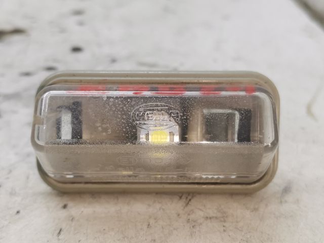 bontott TOYOTA AVENSIS T25 Hátsó Rendszámtábla Világítás