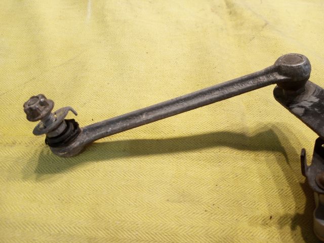 bontott TOYOTA AVENSIS T25 Hátsó Xenon Szintszabályzó Jeladó