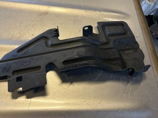 bontott TOYOTA AVENSIS T25 Intercooler Légterelő