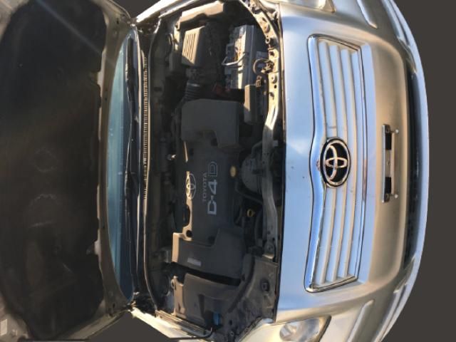 bontott TOYOTA AVENSIS T25 Izzító/Gyújtó Gyertya