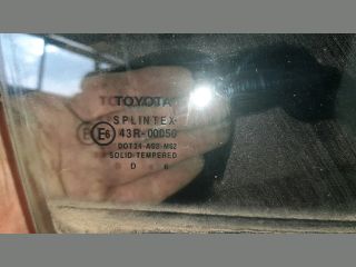 bontott TOYOTA AVENSIS T25 Jobb első Ablak