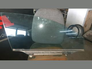 bontott TOYOTA AVENSIS T25 Jobb első Ablak