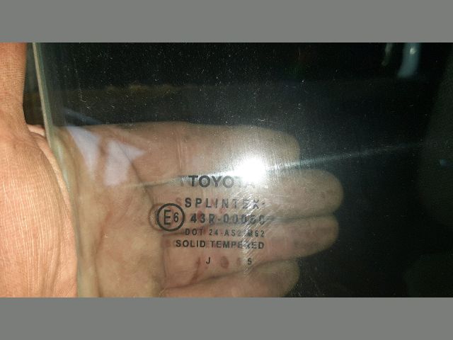 bontott TOYOTA AVENSIS T25 Jobb első Ablak